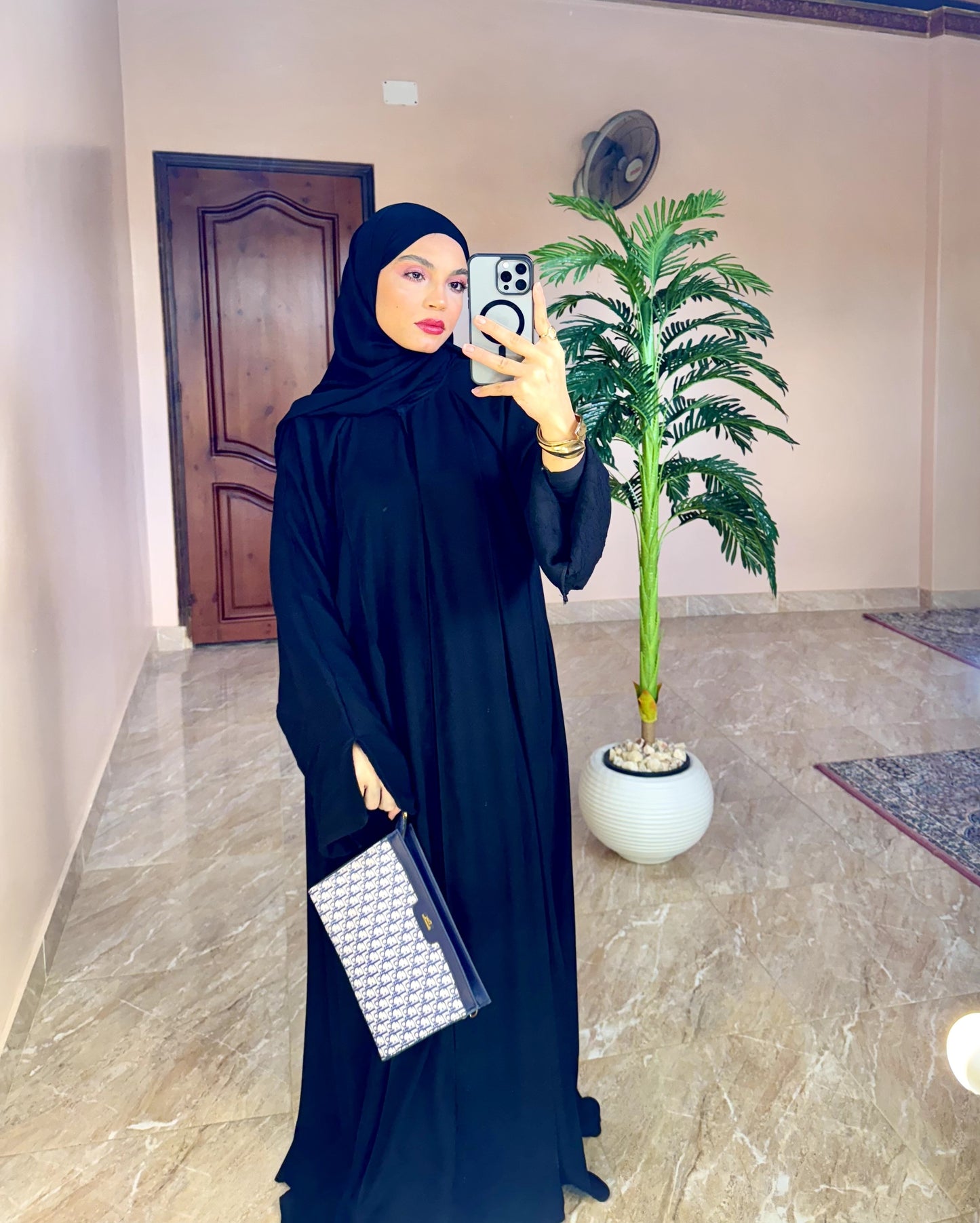 Haya Abaya