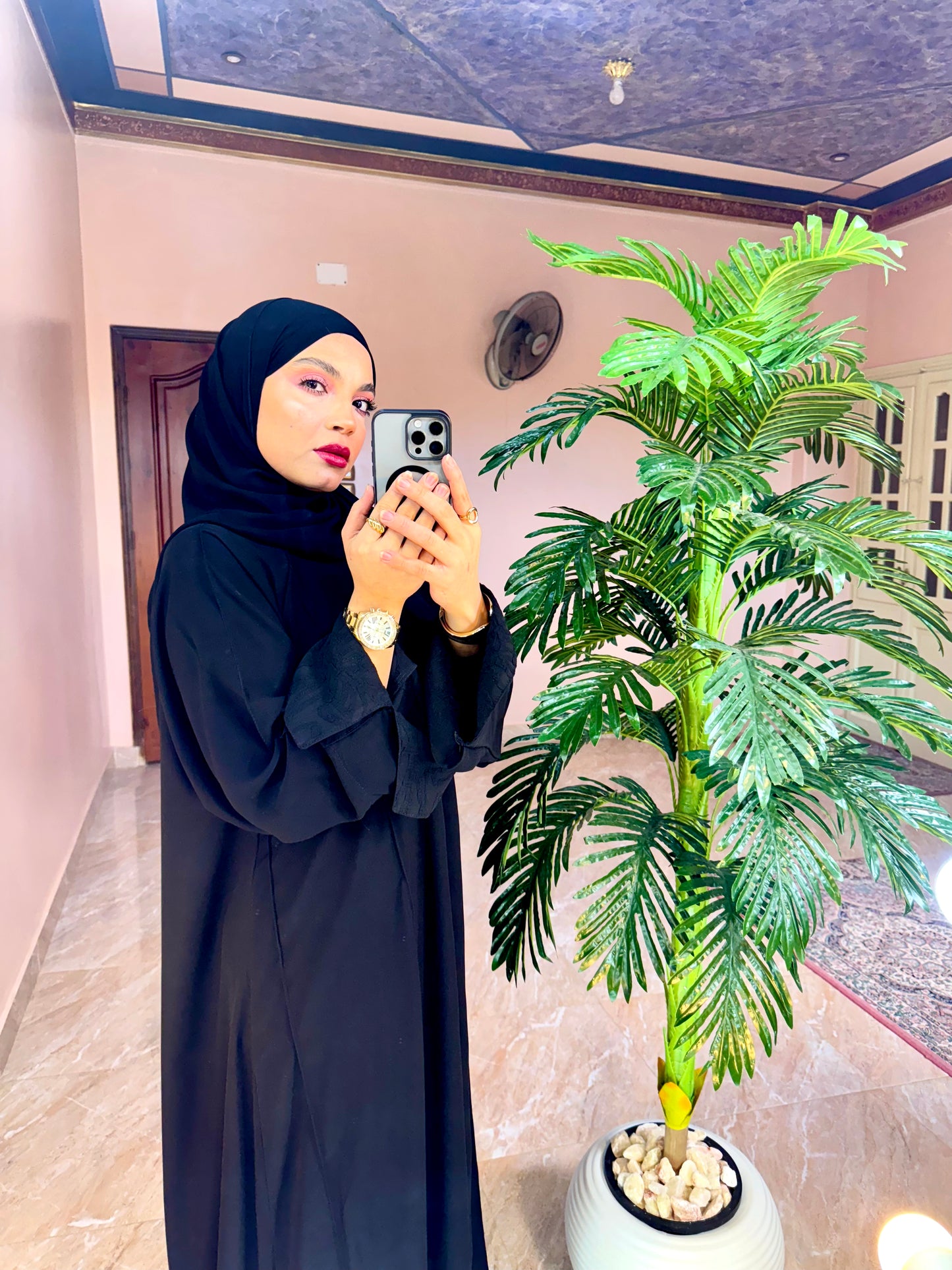 Haya Abaya