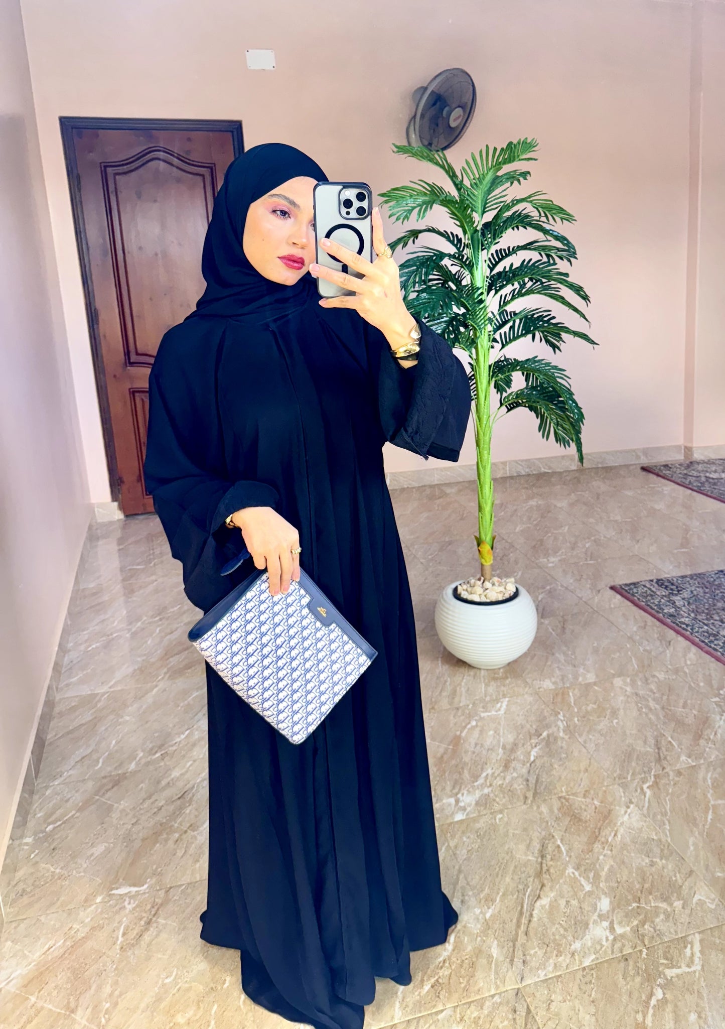 Haya Abaya