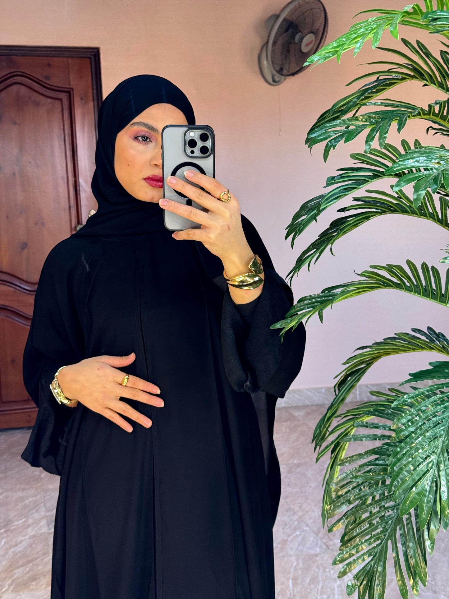 Haya Abaya